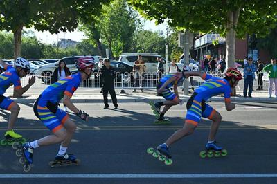 挑戰(zhàn)極限 輪動起來——2023年全民健身“北京紀錄”輪動極限挑戰(zhàn)賽奧園舉辦